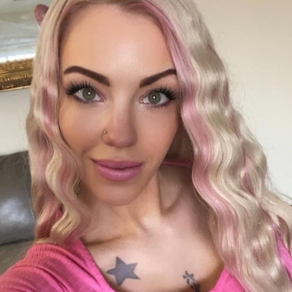 About me💗 - Picture 14 of 16